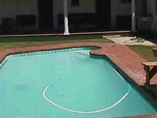 Stumble Inn Backpackers Stellenbosch Bagian luar foto